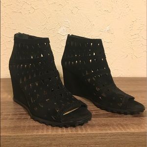 Via Spiga size 7(only worn 1x inside for 2 hours!)